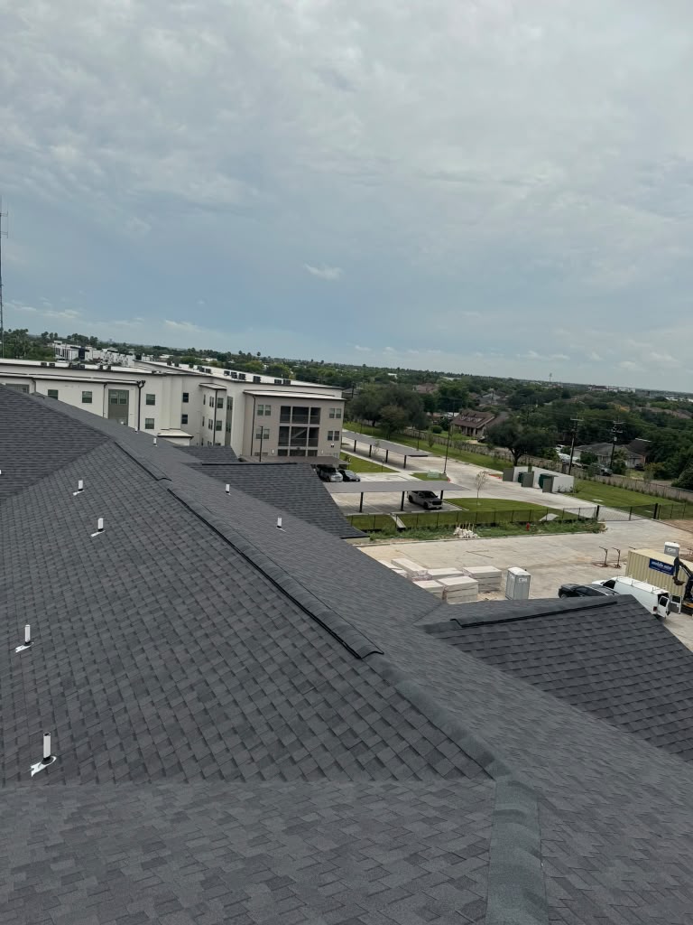 Apartment complex roof under construction, Houston area