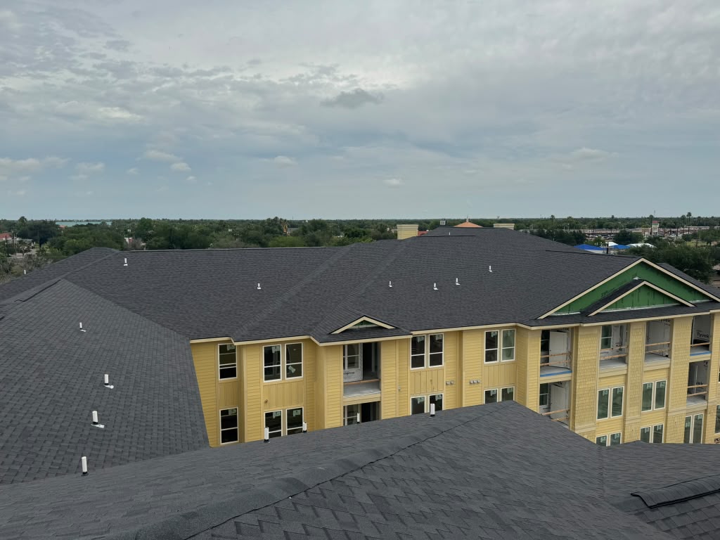 Apartment complex roof under construction, Houston area